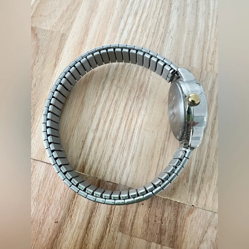 Timex brand carriage